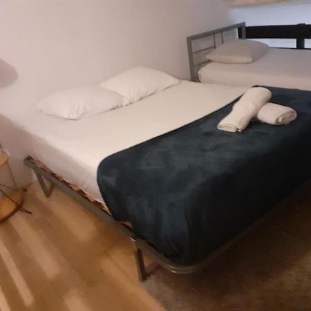 Appartement Calme Avec Terrasse مارسيليا المظهر الخارجي الصورة